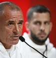 Francesco Calzona vai se dividir entre a seleção da Eslováquia e o Napoli   Foto: MIGUEL RIOPA | AFP via Getty Images / Esporte News Mundo