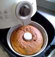 Imagem mostra bolo na airfryer.  Foto: Minhas Receitinhas