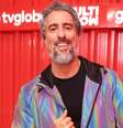 'Dieta extremamente restritiva': 10kg mais magro, Marcos Mion volta a comer manga após quatro meses e reação empolga famosos, como Carolina Dieckmann.  Foto: Divulgação, TV Globo / Purepeople