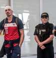  Foto: Mateus Lotif/Fortaleza EC - Legenda: Jogadores do Fortaleza desembarcaram no Ceará com ferimentos após caso de violência / Jogada10