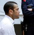 Daniel Alves em tribunal em Barcelona 05/02/2024  Foto: Alberto Estevez/Pool via REUTERS