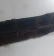 O buraco que ficou no teto da casa atingida  Foto: Reprodução/Denis Carvalho