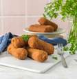 Croquete de calabresa  Foto: homydesign | Shutterstock / Portal EdiCase