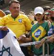 A presença de várias bandeiras de Israel foi um dos destaques da manifestação  Foto: Reuters / BBC News Brasil