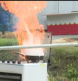 Misturar água com óleo quente é perigoso e pode provocar queimaduras graves  Foto: Reprodução/Globo