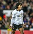  Foto: Lázaro de la Peña/Valencia - Legenda: Peter lamenta gols perdidos. Depois, seria alvo dos racistas / Jogada10