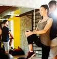 Treino de musculação para atleta de futevôlei  Foto: Shutterstock / Sport Life