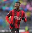 Rafael Leão durante jogo do Milan   Foto: Gabriele Maltinti | Getty Images / Esporte News Mundo