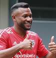 Luan, do São Paulo, se despede do São Paulo para defender novo clube   Foto: Rubens Chiri/saopaulofc / Esporte News Mundo
