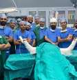 Homem recupera mãos graças ao 1º transplante bilateral da Índia  Foto: Reprodução / Perfil Brasil