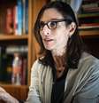 A historiadora Lilia Moritz Schwarcz, autora do livro 'Sobre o Autoritarismo Brasileiro'  Foto: Werther Santana/Estadão / Estadão