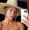 Giovanna Ewbank ostenta curvas e muita sensualidade em biquíni animal print e recebe elogio de Bruno Gagliasso.  Foto: Instagram / Purepeople