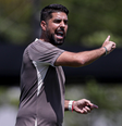 Corinthians tem duelo decisivo contra o São Bernardo e António Oliveira testa varações no treino   Foto: Rodrigo Coca/Agência Corinthians / Esporte News Mundo