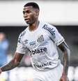  Foto: Ivan Storti/Santos FC - Legenda: Blaze terá espaço ainda maior na camisa santista / Jogada10