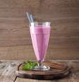 Vitamina de banana, beterraba e aveia   Foto: New África | Shutterstock / Portal EdiCase