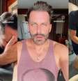 Henri Castelli mostra tratamento com fisioterapeuta para problemas na perna; ator participa do 'Dança dos Famosos'  Foto: Reprodução de Vídeo/Instagram/@henricastelli / Estadão