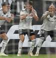  Foto: Rodrigo Arangua/AFP via Getty Images - Legenda: Partida decisiva teve notória superioridade do Colo-Colo / Jogada10