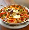 Bacalhoada com pimentão  Foto: lhmfoto | Shutterstock / Portal EdiCase