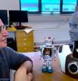 Robô humanoide imita Donald Trump, Elon Musk, Morgan Freeman e até Bob Esponja  Foto: Reprodução/YouTube/Engineered Arts