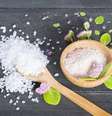 Os rituais de banho de limpeza restauram as energias positivas  Foto: images72 | Shutterstock / Portal EdiCase