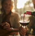 Conheça os 11 rótulos de vinhos indicados para se ter em casa  Foto: iStock
