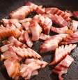 Entenda os riscos de comer bacon malpassado  Foto: iStock