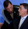 O tenente coronel do Exercito e o ex-presidente Jair Bolsonaro. FOTO:DIDA SAMPAIO/ESTADAO  Foto: Dida Sampaio/Estadão / Estadão