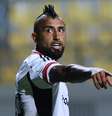 Atualmente no Colo-Colo, Vidal teve passagem sem brilho pelo futebol brasileiro   Foto: Marcelo Hernandez | Getty Images / Esporte News Mundo