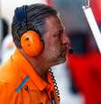Zak Brown: pelo menos no papel, no comando das competições da McLaren até 2030  Foto: Zak Brown / X