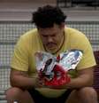 Lucas 'Buda' fica decepcionado por não receber foto da esposa no 'BBB 24'.  Foto: Reprodução, Globoplay / Purepeople