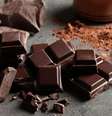 Tenha uma Páscoa saudável com o chocolate amargo  Foto: Shutterstock / Alto Astral