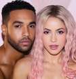 Shakira com Lucien Laviscount em clipe do novo álbum da artista: mais belo que o Piqué?  Foto: Reprodução
