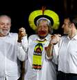 Lula, Raoni e Macron participam de evento em Belém  Foto: REUTERS/Ueslei Marcelino