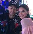 Bruna Marquezine e Neymar juntos na festa de Anitta? Ex-casal deve se encontrar no aniversário da cantora em Miami.  Foto: AGNews / Purepeople