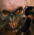 Lachy Hulme como Immortan Joe em Furiosa: Uma Saga Mad Max  Foto: Adoro Cinema