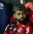 Gabigol no banco de reservas no clássico contra o Fluminense (Photo by Wagner Meier/Getty Images)  Foto: Getty Images