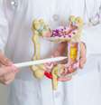 Certos hábitos podem evitar 30% dos casos de câncer de intestino; veja quais  Foto: Shutterstock / Saúde em Dia