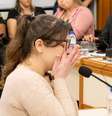 Caso Miguel: Aos prantos, mãe relembra momento em que levou menino até rio e diz ser ‘um monstro’  Foto: Reprodução/DICOM TJRS