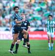 Lance da partida entre Gremio e Juventude disputada na tarde deste sabado, no Estádio Alfredo Jaconi, em Caxias do Sul, valida pela primeira partida da Final do Campeonato Gaucho 2024. FOTO: LUCAS UEBEL/GREMIO FBPA  Foto: Esporte News Mundo