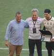  Foto: Lucas Bayer - Legenda: Rossi homenageado / Jogada10