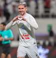  Foto: Divulgação/Al Zulfi - Legenda: Teco tem 22 participações em gols na temporada / Jogada10