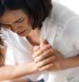 Sintomas de infarto em mulheres podem ser diferentes dos em homens  Foto: Shutterstock / Alto Astral