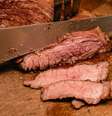 Descubra a forma correta de cortar carne  Foto: Shutterstock / Alto Astral