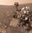O rover Curiosity, da NASA, tem uma broca em seu braço robótico para perfurar o solo de Marte (Imagem: Reprodução/NASA/JPL-Caltech/MSSS)  Foto: Canaltech
