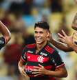 De La Cruz e Luiz Araújo comemoram gol do Flamengo   Foto: Reprodução/Twitter Flamengo / Esporte News Mundo