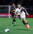Atacante Pablo Vegetti em lance de Bragantino x Vasco - 17/04 - Campeonato Brasileiro  Foto: Esporte News Mundo