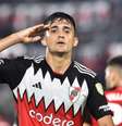  Foto: Norberto Duarte/AFP via Getty Images - Legenda: Gol da vitória riverista só saiu aos 35 minutos do segundo tempo / Jogada10