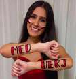 A estudante de medicina Larissa Moraes de Carvalho, de 31 anos  Foto: Reprodução/Instagram/@larissamoraess