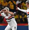 Foto: Marcos Pin/AFP via Getty Images - Legenda: São Paulo busca o tetra da Libertadores para se isolar como maior campeão no Brasil / Jogada10