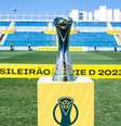  Foto: Lucas Emanuel/Federação Cearense de Futebol - Legenda: Troféu da Série D / Jogada10